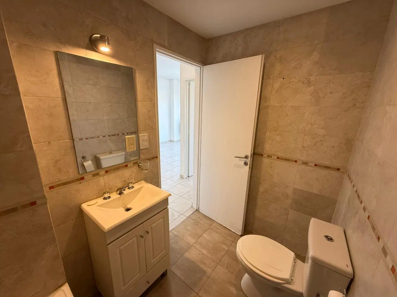 Venta Directa de Departamento 2 ambientes Remedios de Escalada 2