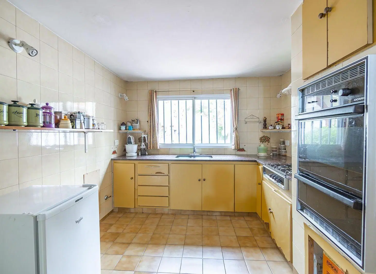 Venta de Casa 4 ambientes con parque, cochera y depto. interno en Banfield Oeste, Lomas de Zamora 5