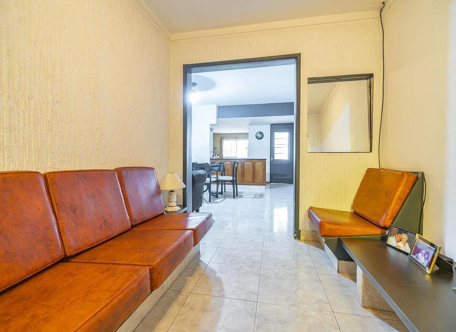 Venta de Casa 4 ambientes con parque, cochera y depto. interno en Banfield Oeste, Lomas de Zamora 8
