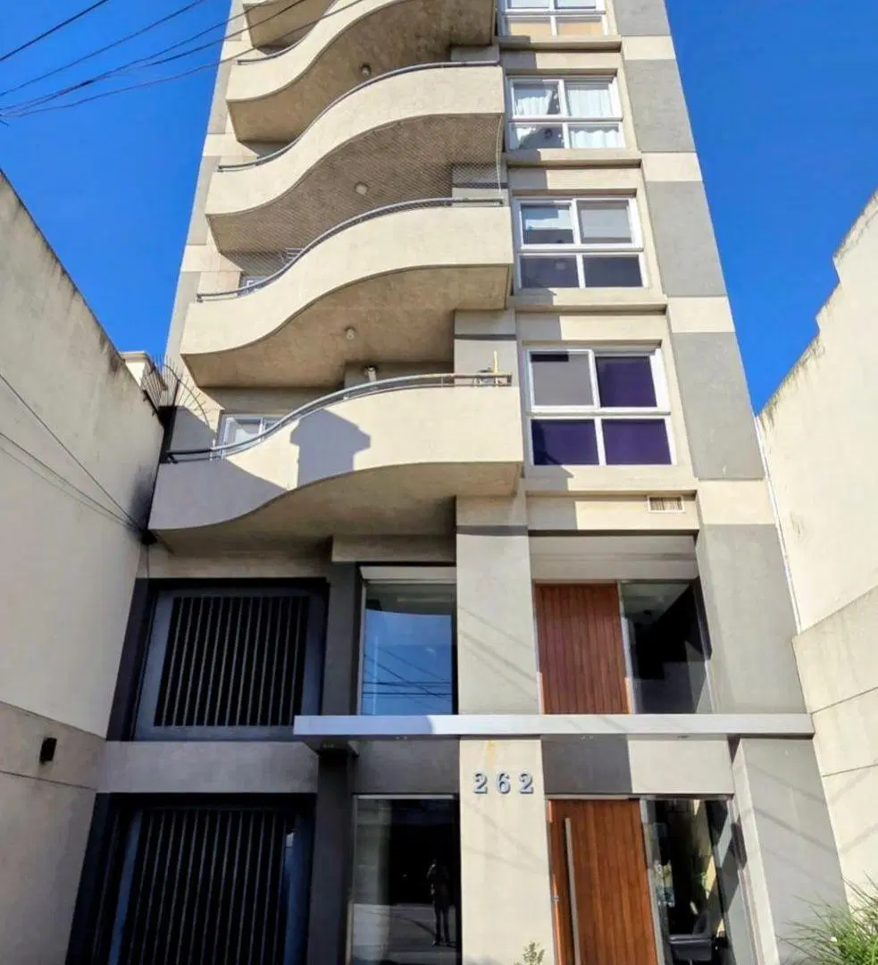 Departamento en Alquiler - Banfield Este 3