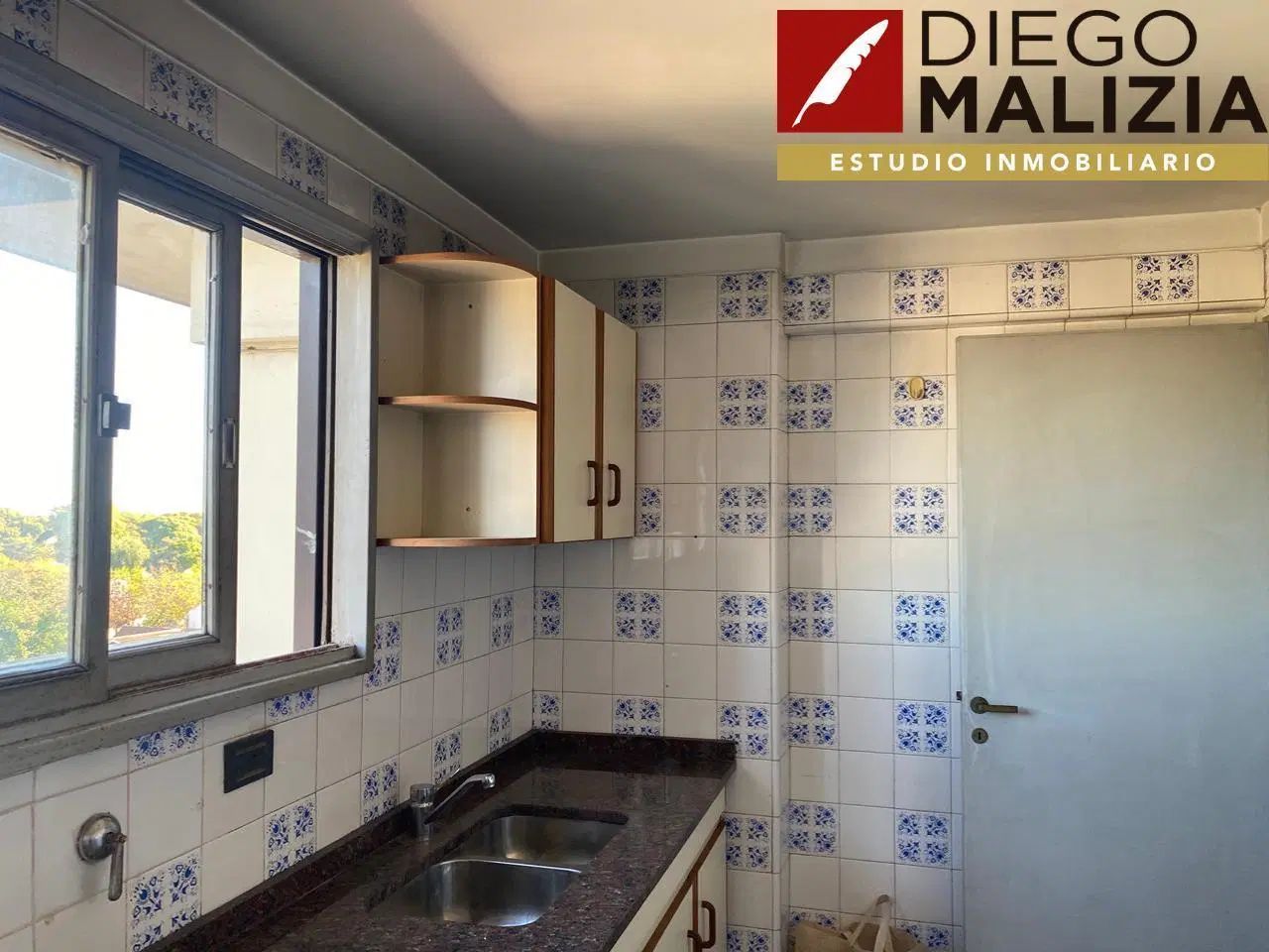 Venta Departamento 2 ambientes en Banfield 2