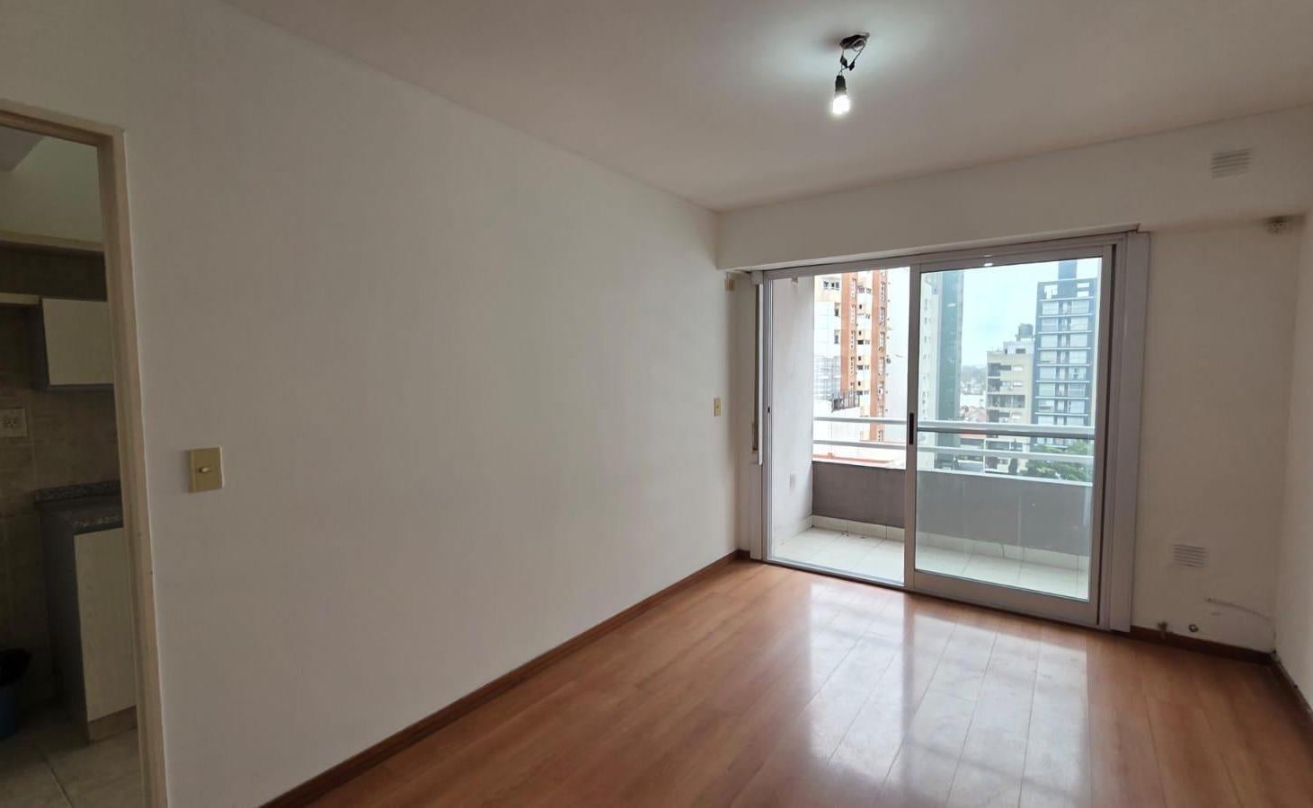 Foto de Departamento 2 ambientes en alquileren Lomas de Zamora Oeste, imagen 3