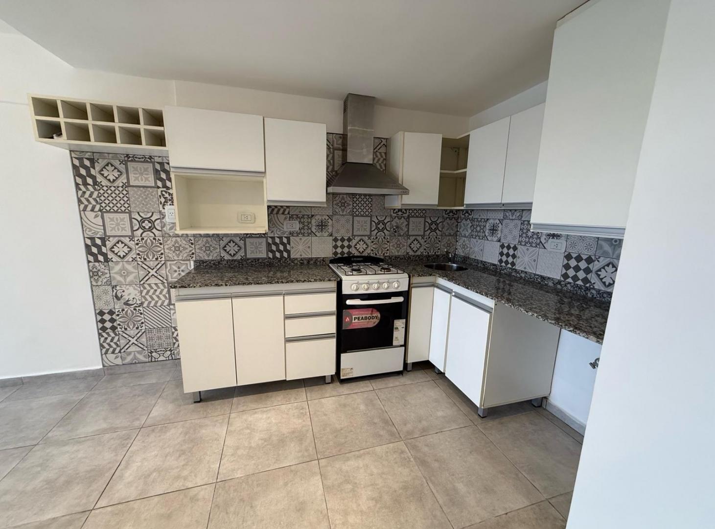 Foto de Alquiler Departamento 2 ambientes con cochera y terraza propia con, imagen 4
