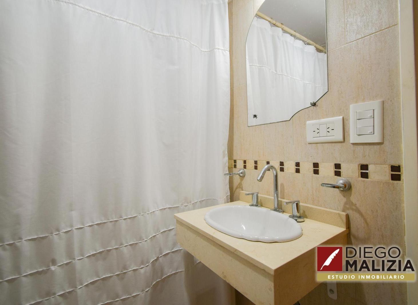 Foto de Venta departamento dos ambientes en Banfield, imagen 3