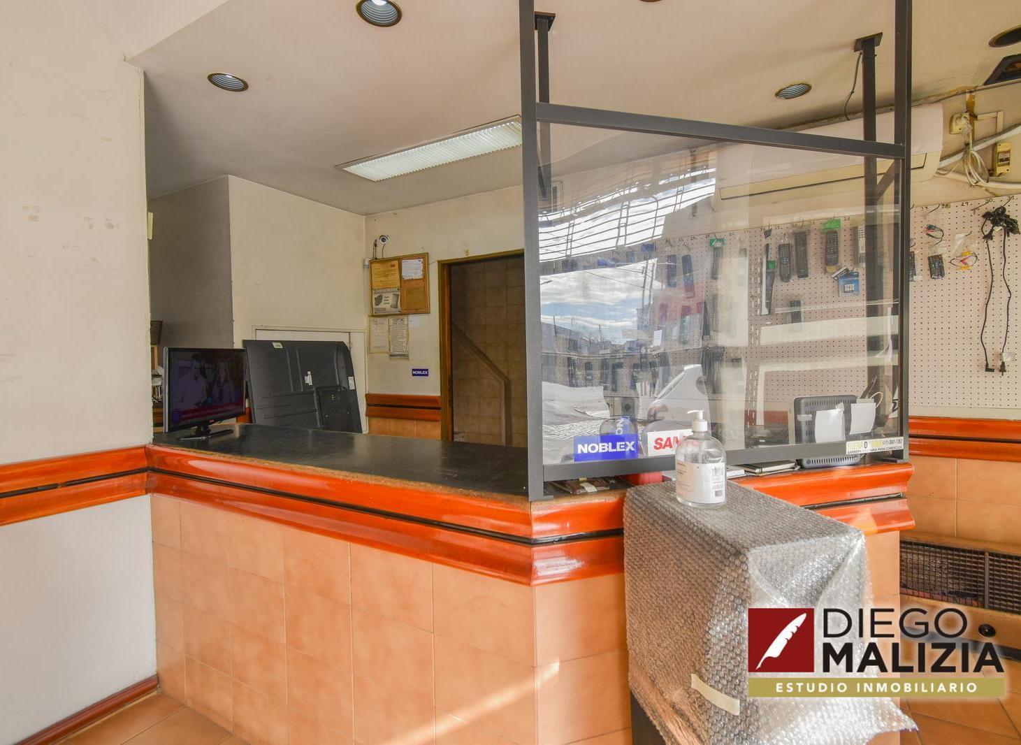 Foto de Venta de Local comercial en esquina en Lomas de Zamora, imagen 5