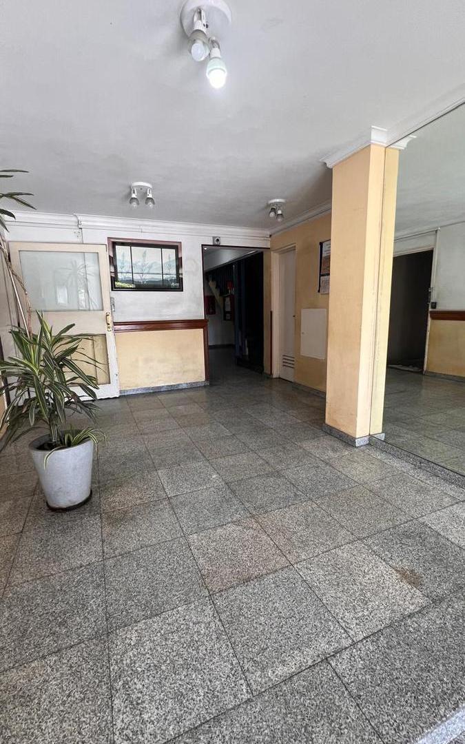 Foto de Venta departamento 3 ambientes en Lomas de Zamora, imagen 2