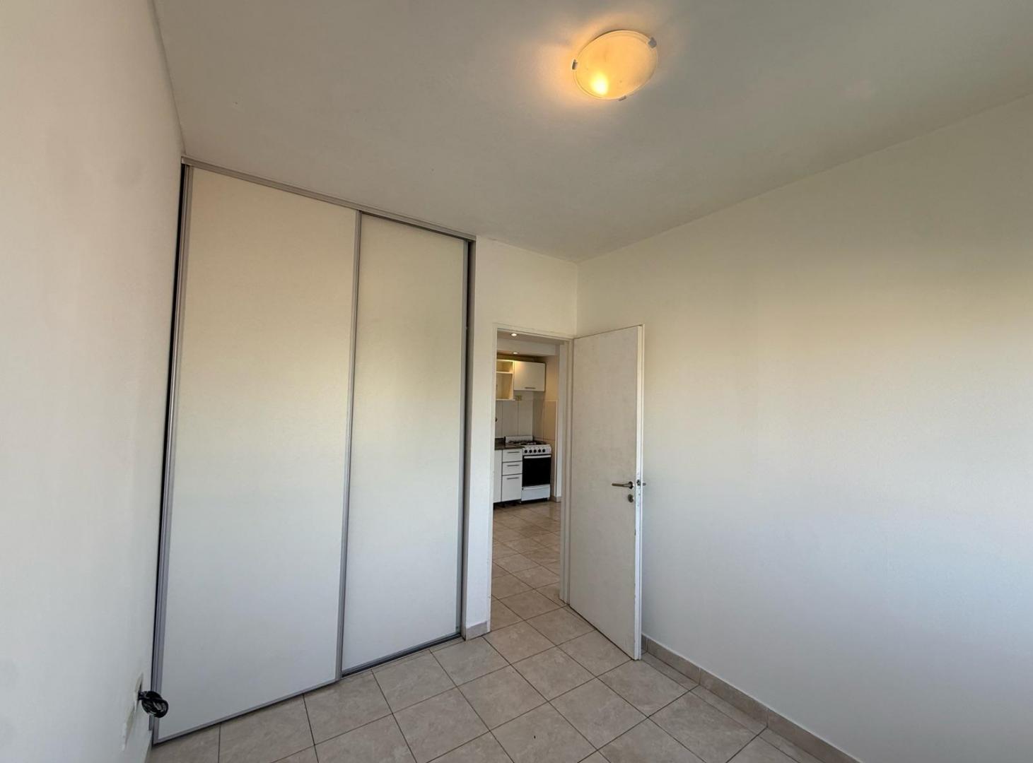 Foto de Alquiler departamento 2 ambientes en Remedios de Escalada, imagen 3