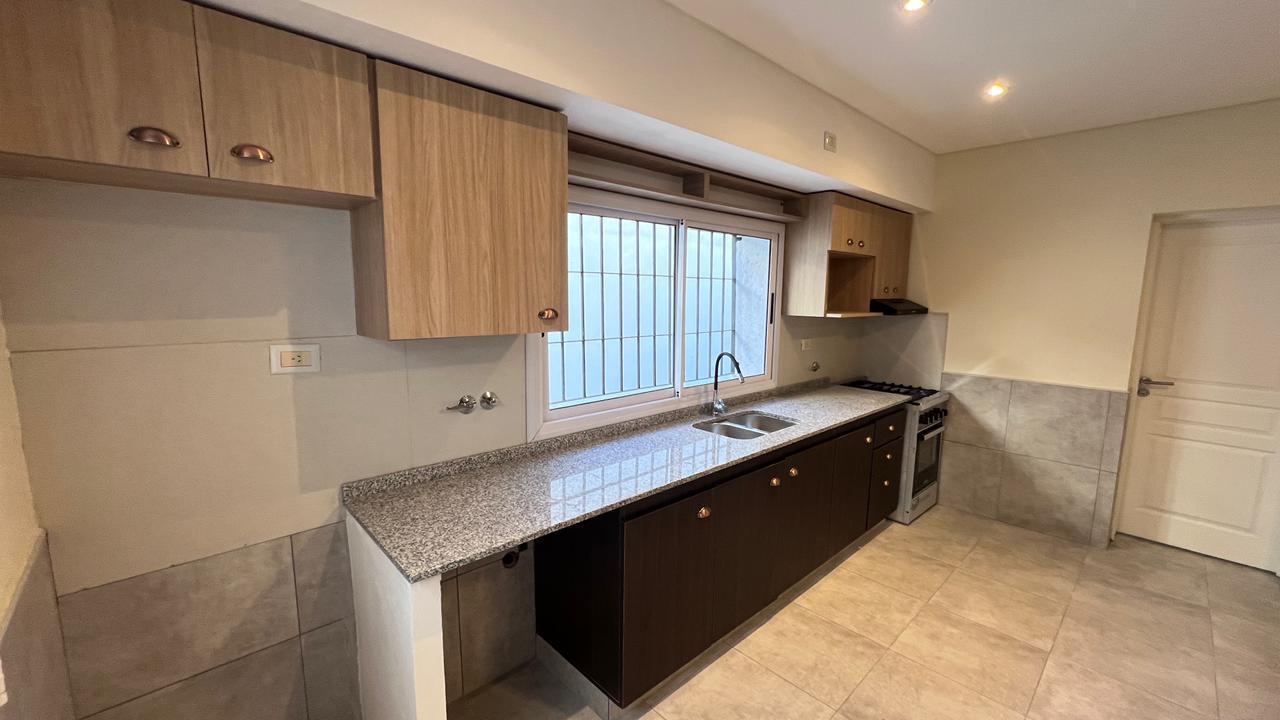 Foto de Venta PH de 3 ambientes en Lomas de Zamora, imagen 3