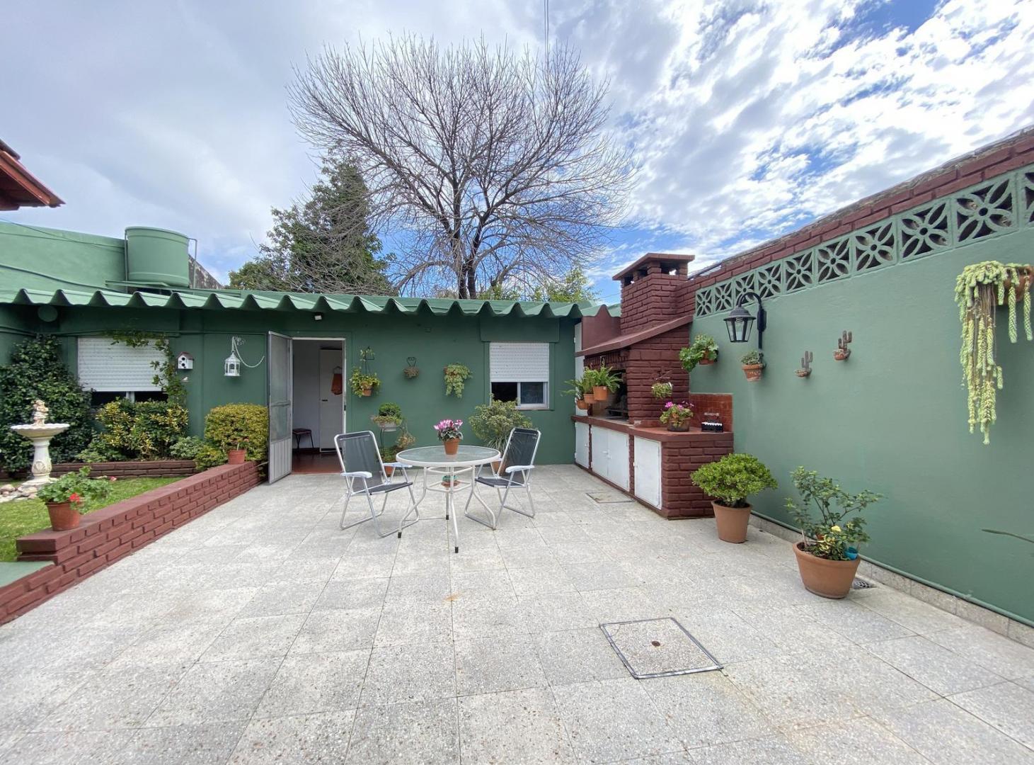 Foto de Venta casa 3 ambientes en Lomas de Zamora, imagen 1
