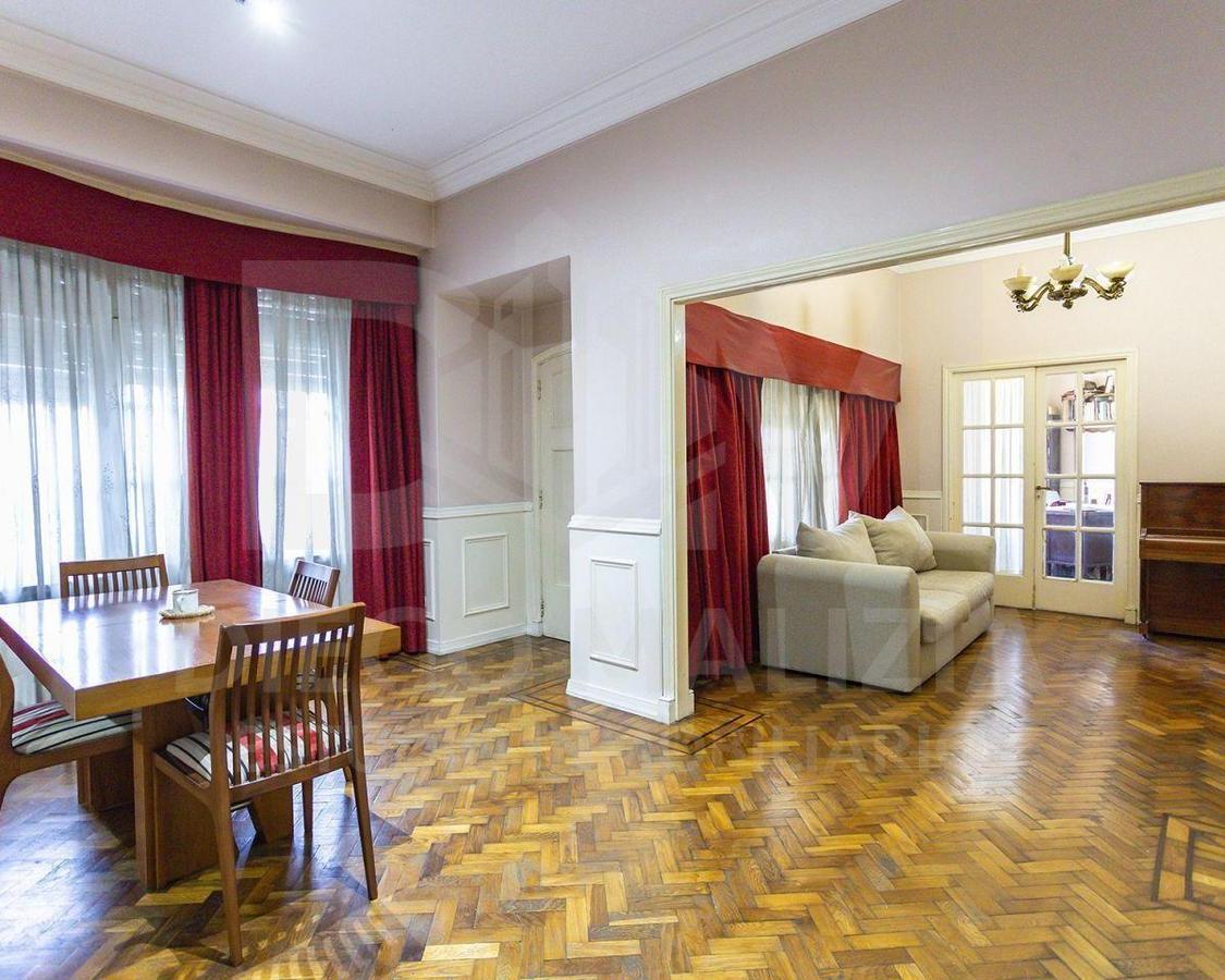 Foto de Venta Casa 5 ambientes en Temperley con cochera y psicina, imagen 4