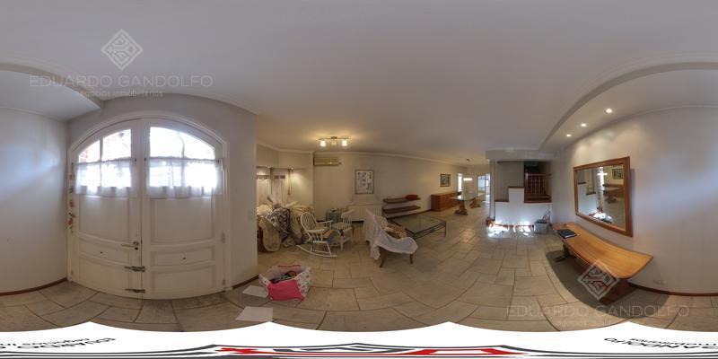 Foto de Venta Casa 4 ambientes en Remedios de Escalada con cochera y pileta, imagen 5