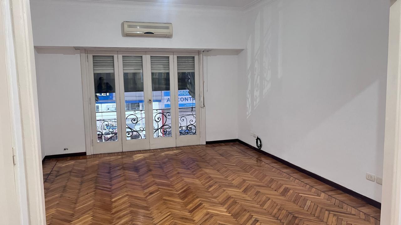 Foto de Venta departamento 3 ambientes en Lanús, imagen 1