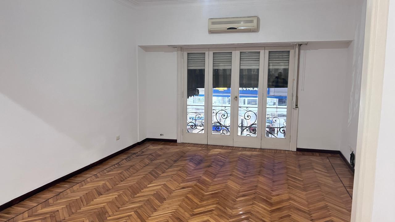 Foto de Venta departamento 3 ambientes en Lanús, imagen 2