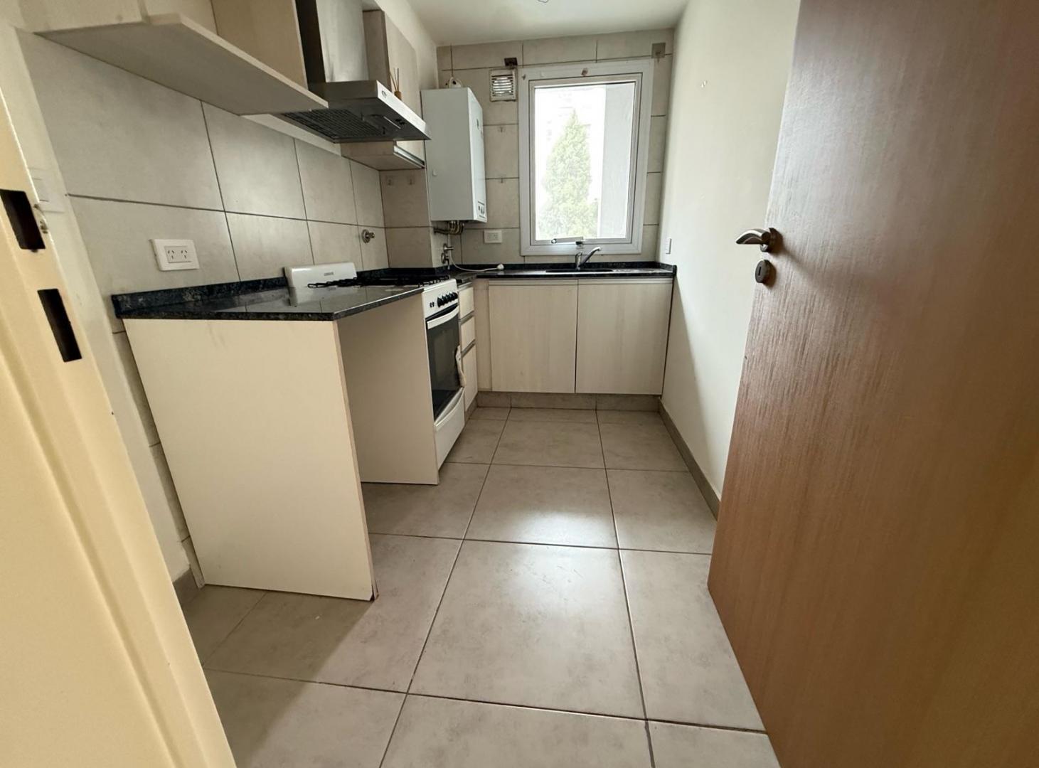 Foto de Venta departamento monoambiente en Lomas de Zamora con cochera, imagen 4