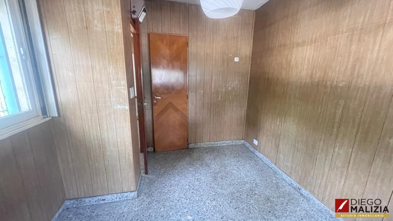 Foto de Venta casa de 4 ambientes en Temperley, imagen 2