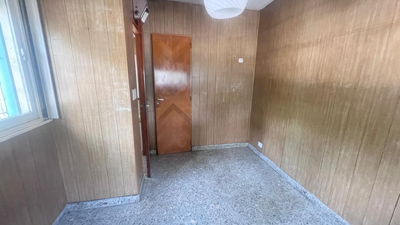 Foto de Venta casa de 4 ambientes en Temperley, imagen 5