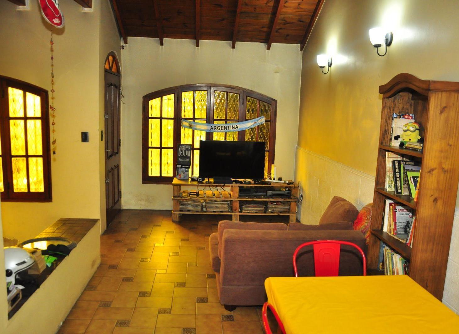 Foto de Venta casa 4 ambientes en Banfield, imagen 5