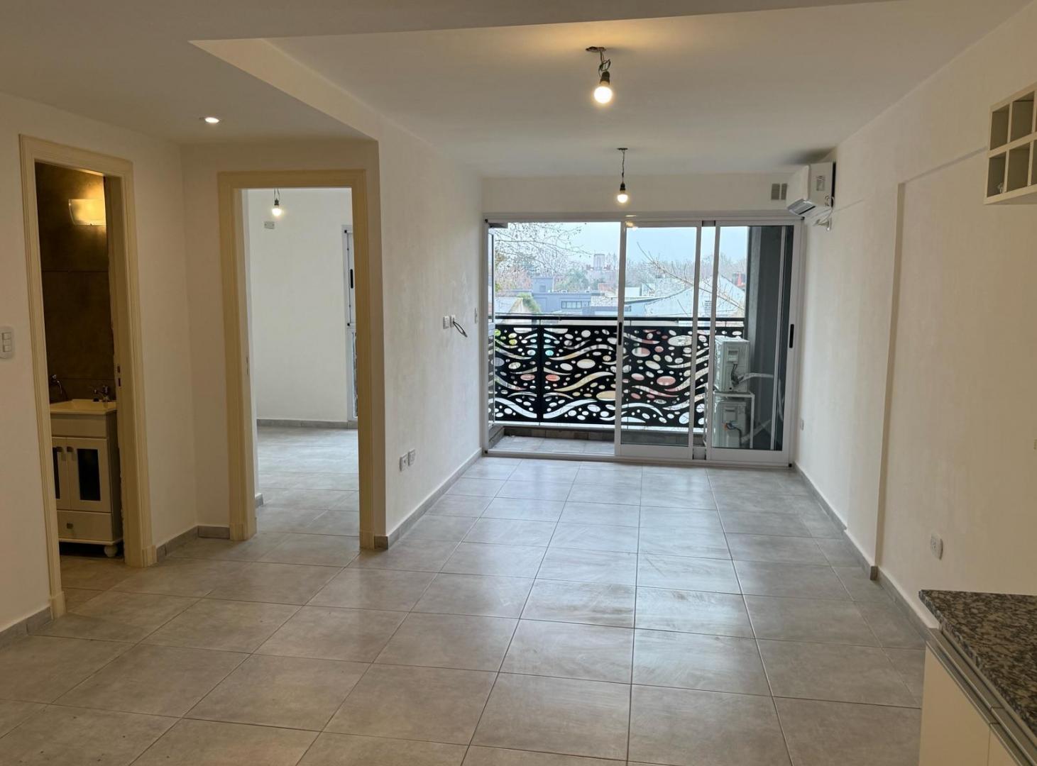 Foto de Alquiler departamento 2 ambientes en Lomas de Zamora, imagen 1