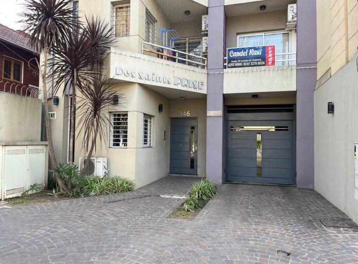 Departamento en  Lomas de Zamora 5