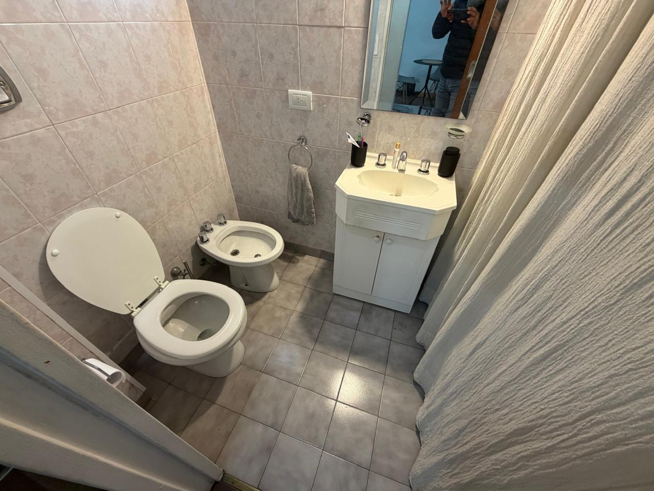 Foto de DEPTO.2 AMBIENTES EN LAS LOMITAS, imagen 4