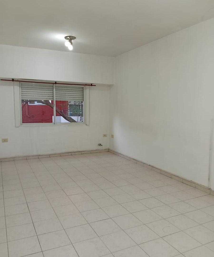 Departamento 3 amb con cochera en Banfield