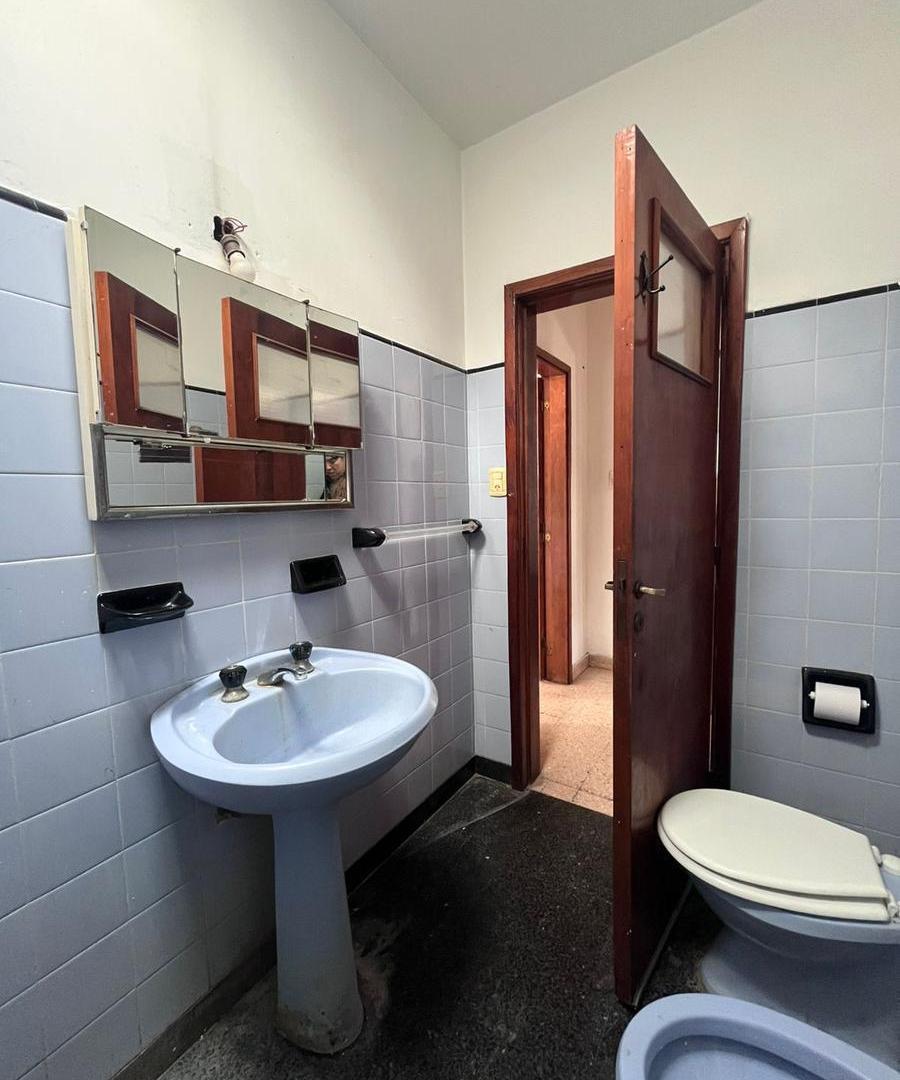 Foto de Casa 3 ambientes con cochera y jardín, imagen 5