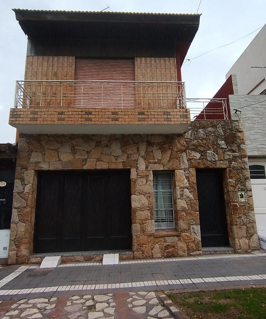 Foto de Chalet con 2 dormitorios y cochera, imagen 4