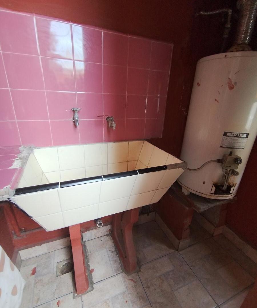 Foto de Chalet con 2 dormitorios y cochera, imagen 3