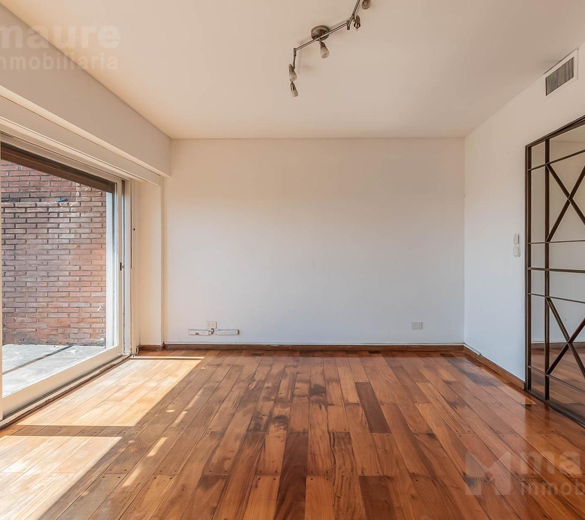 Piso 12 con Balcón Aterrazado 3 Dorm. y Cochera en Ven 5