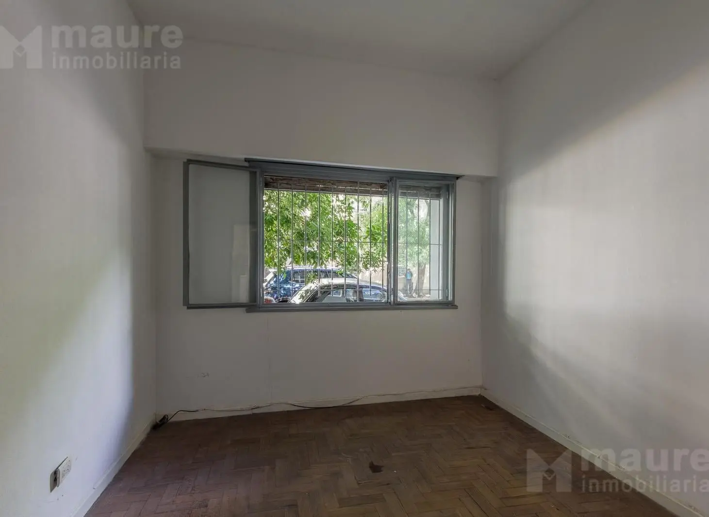 PH en planta baja de 2 ambientes a reciclar en venta en Belgrano 2