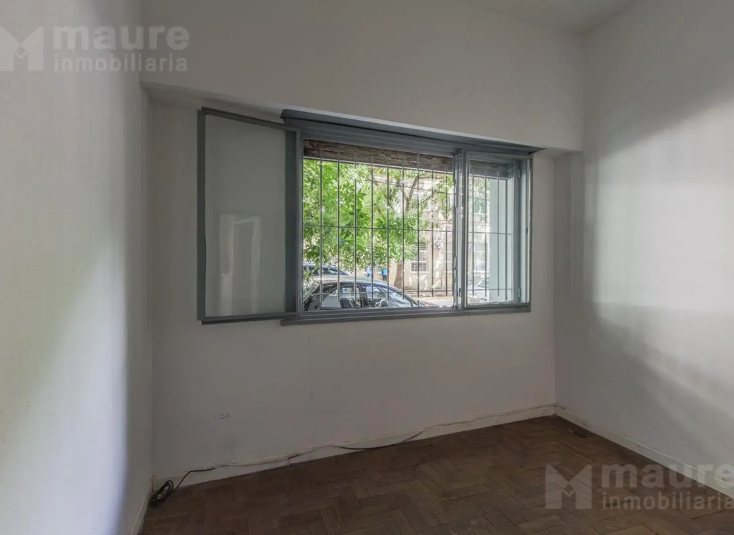 PH en planta baja de 2 ambientes a reciclar en venta en Belgrano 3