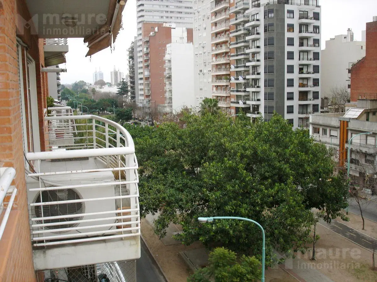 3 ambientes en alquiler con balcón y cochera fija en Nuñez 3