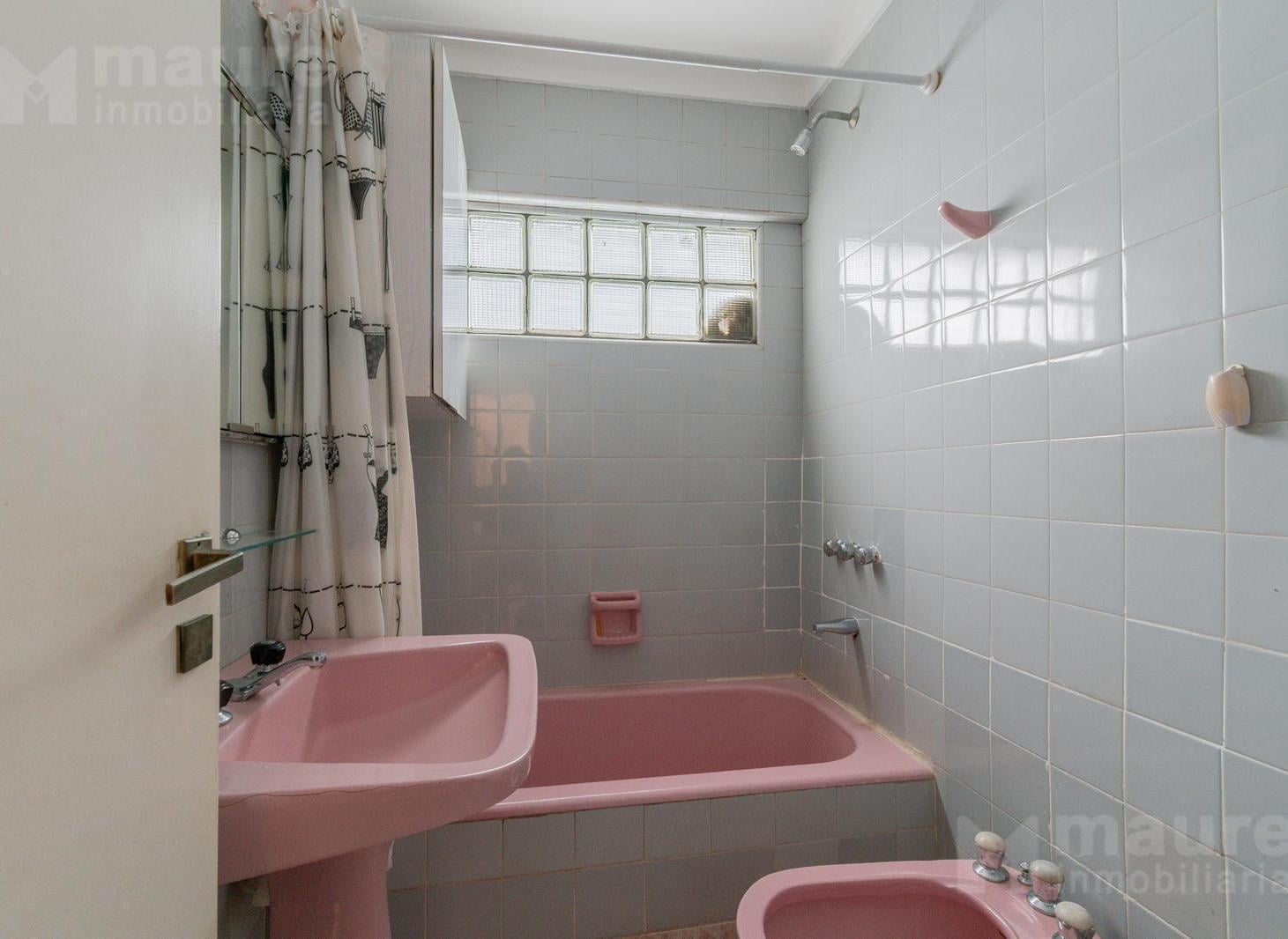 Departamento de 3 ambientes en venta en Barrio Parque