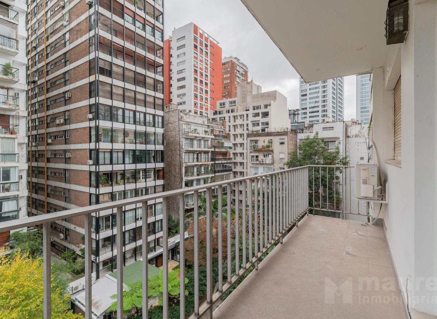Departamento de 3 ambientes en venta en Barrio Parque