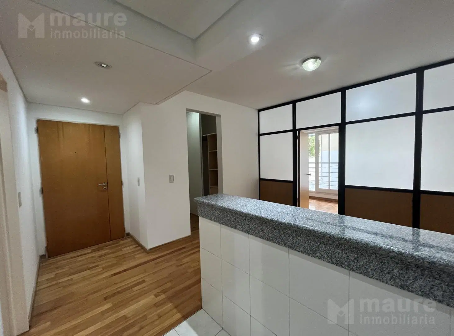 Monoambiente dividido de 40m2 balcón y con Amenities en ALQUILER Las Cañitas 4