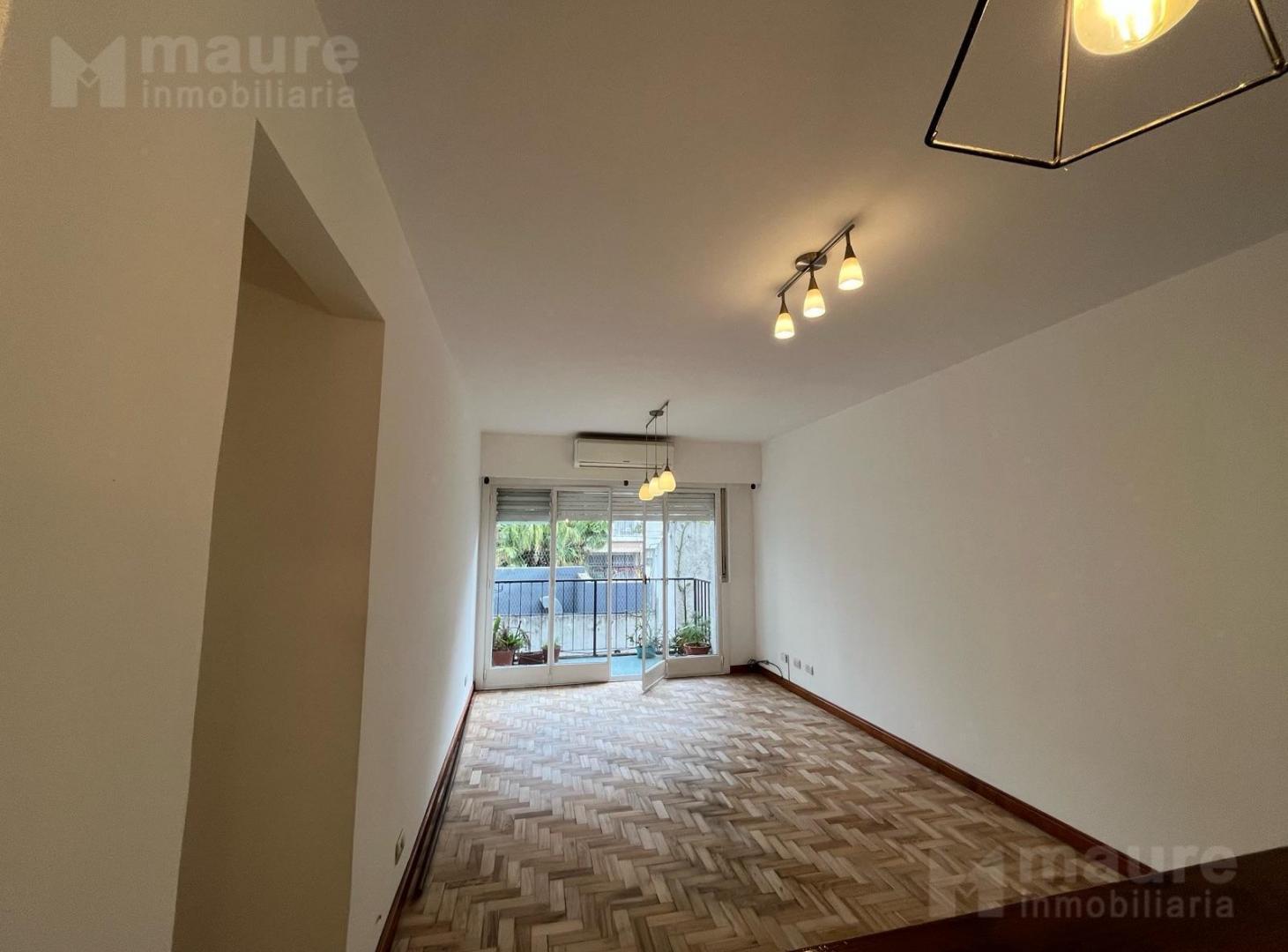 Foto de 3 ambientes reciclado en venta en Colegiales (por escalera), imagen 1
