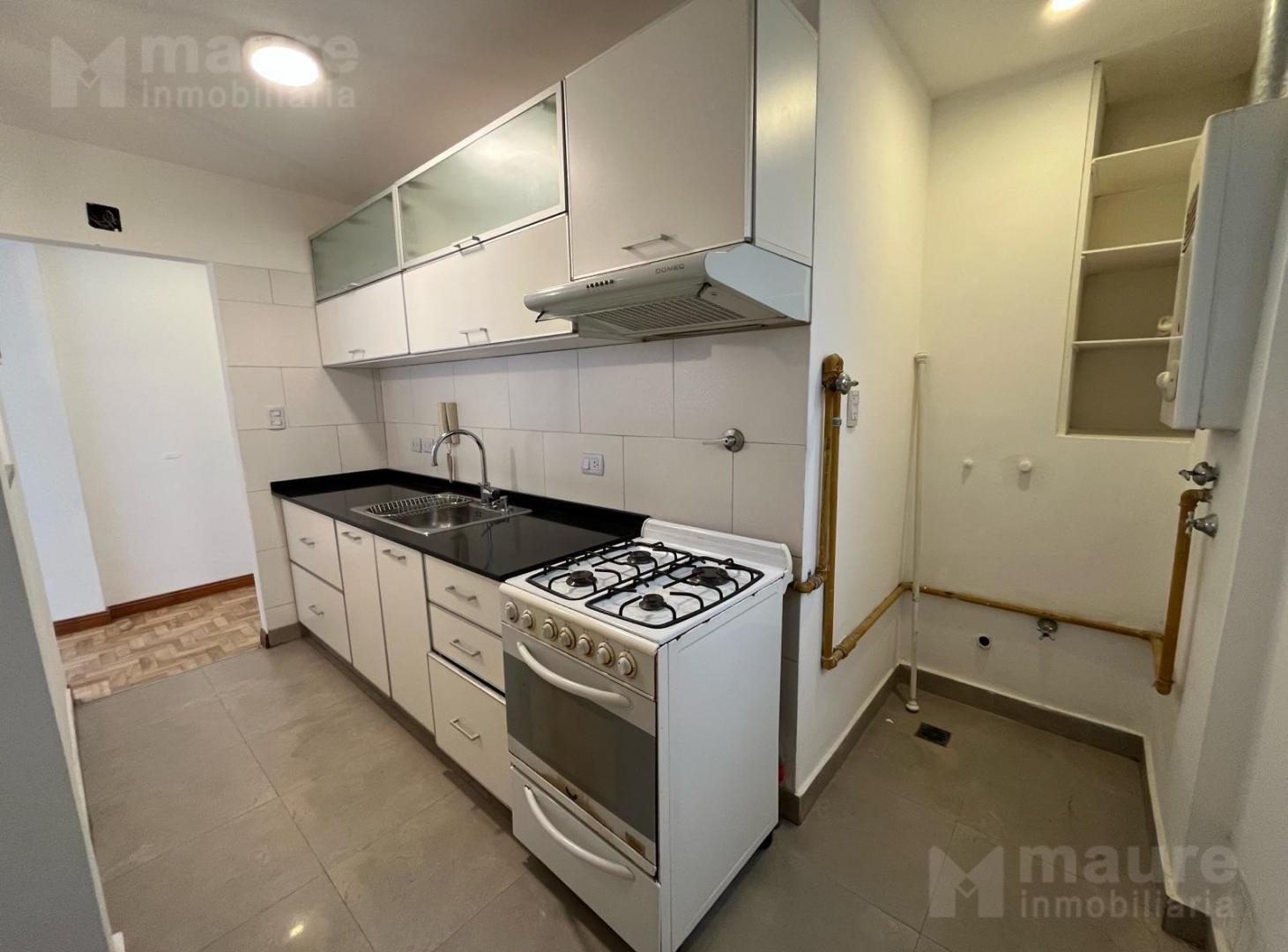 Foto de 3 ambientes reciclado en venta en Colegiales (por escalera), imagen 1