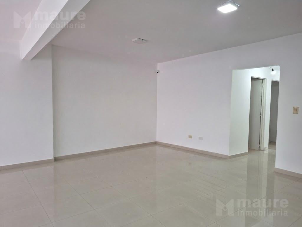 Foto de Venta Piso de 3 ambientes sin división, con cochera fija y cubierta, imagen 1