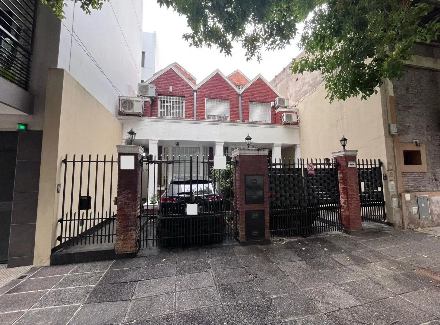Triplex de Categoría en Flores Norte | 180m² | Calidez y Confort Premium 4