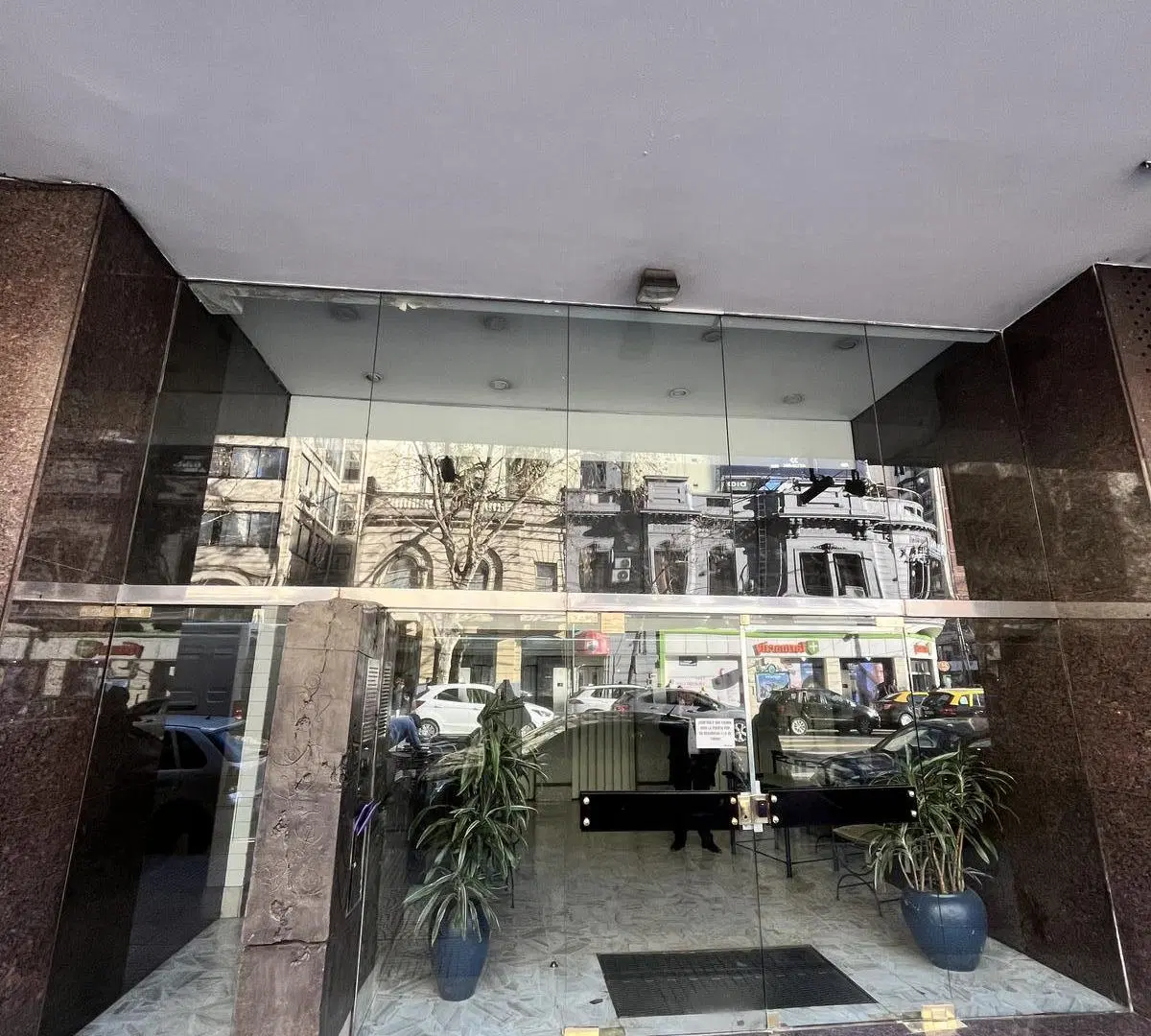 Departamento en venta 2 ambientes en Flores. 3