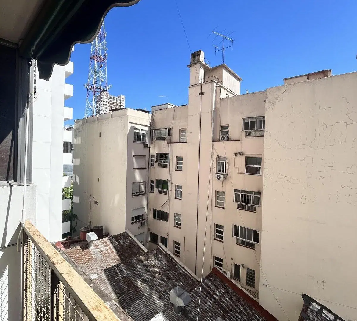 Departamento en venta 2 ambientes en Flores. 5