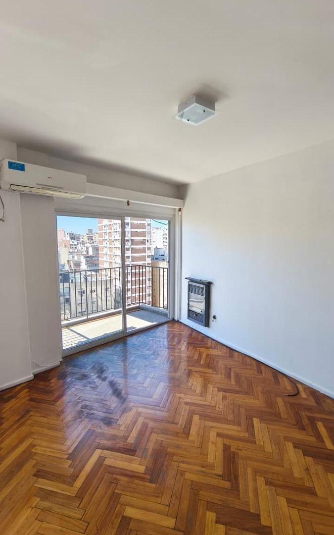 Foto de piso alto de 3 ambientes con balcon en Barrio Norte, imagen 3