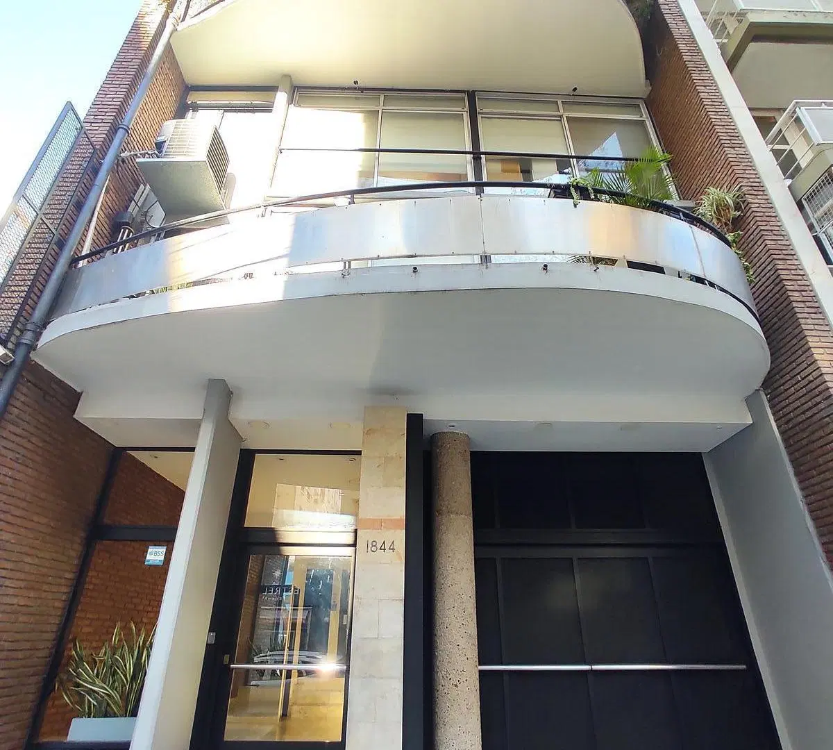 Penthouse con terraza propia c-quincho y jacuzzi exterior 1