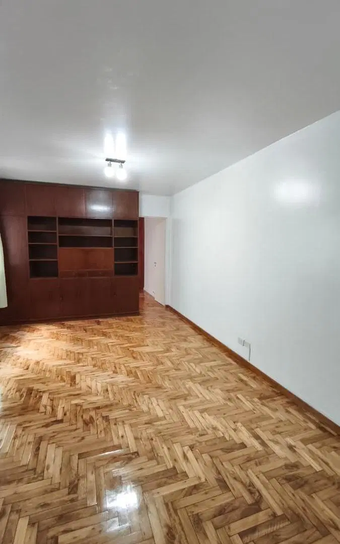 Venta 2 ambientes en Belgrano chico a pasos de los lagos de palermo 5