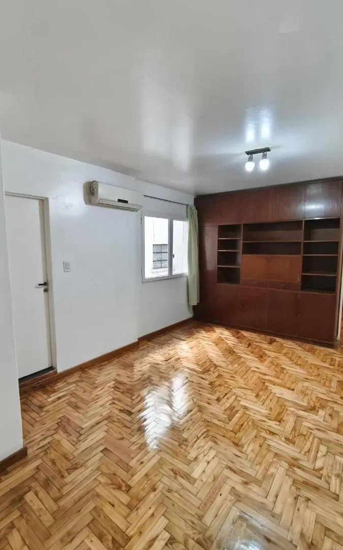 Venta 2 ambientes en Belgrano chico a pasos de los lagos de palermo 3