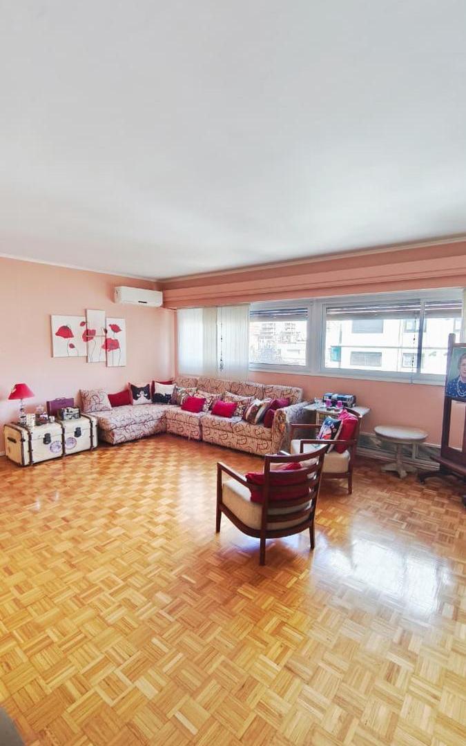 Foto de Departamento 4 Ambientes con cochera Piso Alto, imagen 3