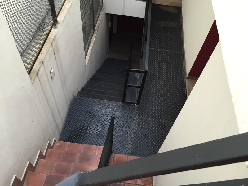 PH Tipo Casa 7 Ambientes 3 Plantas Reciclado 1