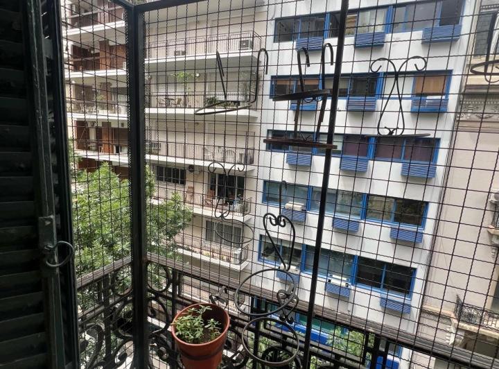 Departamento en edificio de estilo, venta Barrio Norte 3