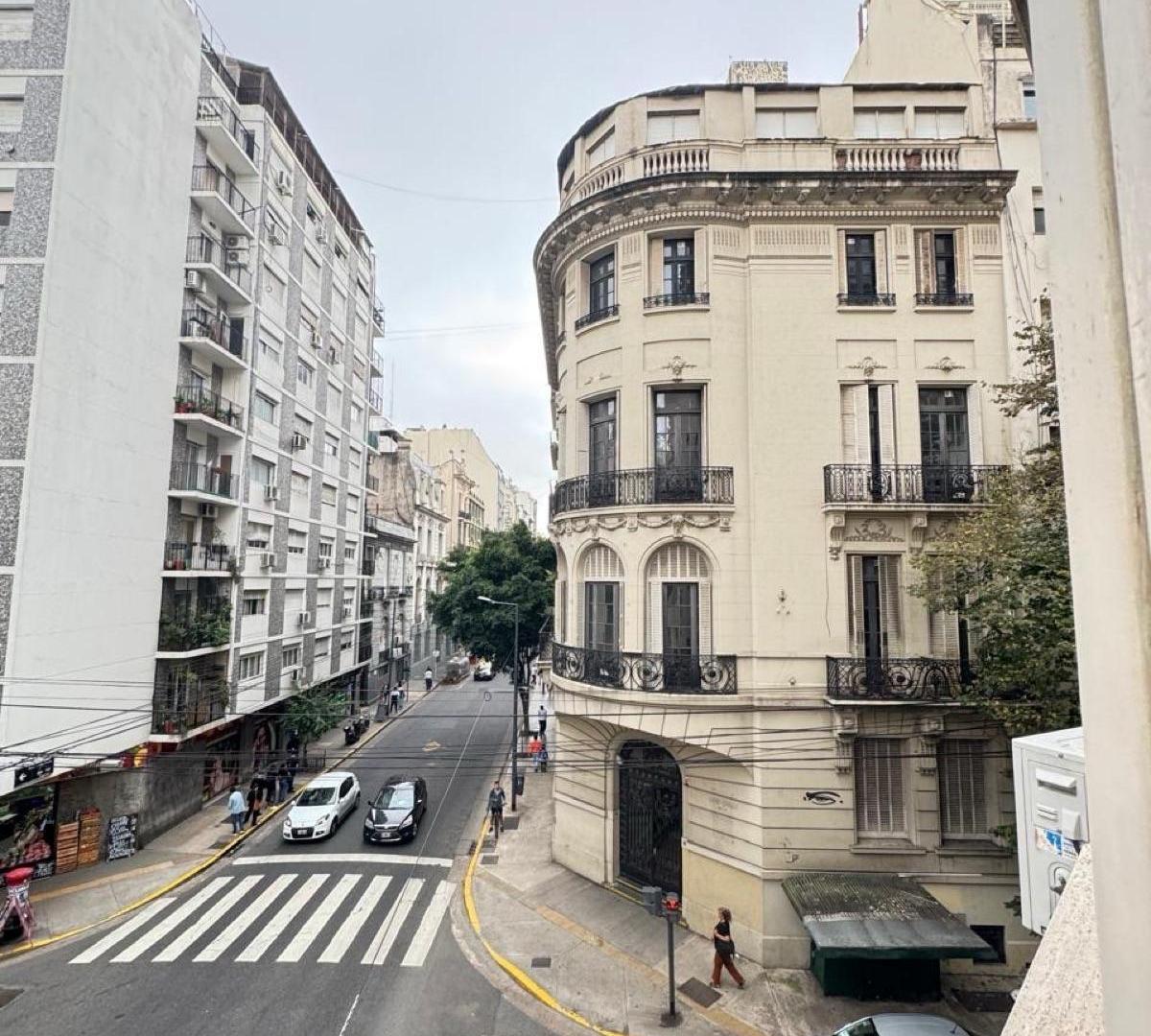 Departamento en Vta, Tucuman y Rodriguez Peña, 3 amb, frente !