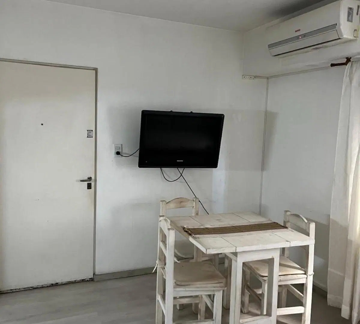 Departamento en Barrio Norte, Venta, 2 amb. Ideal inversor con renta asegurada !!! 3